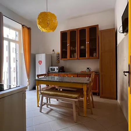 Apartment Domus Ele *