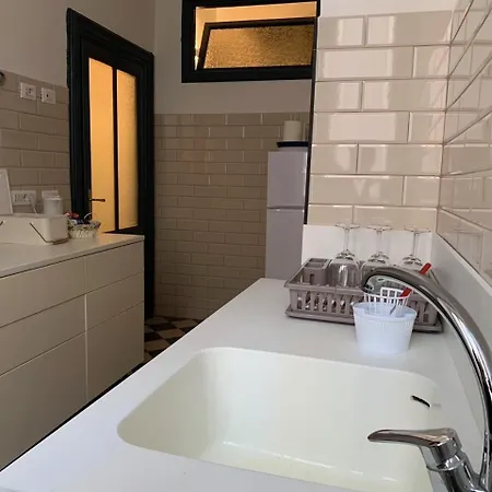 Santa Monica Apartment Rome