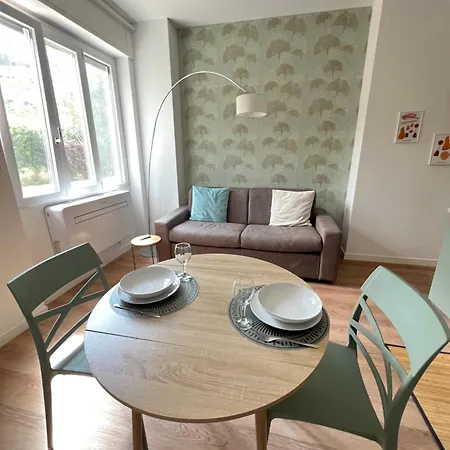 Domus Flaminiae Apartment