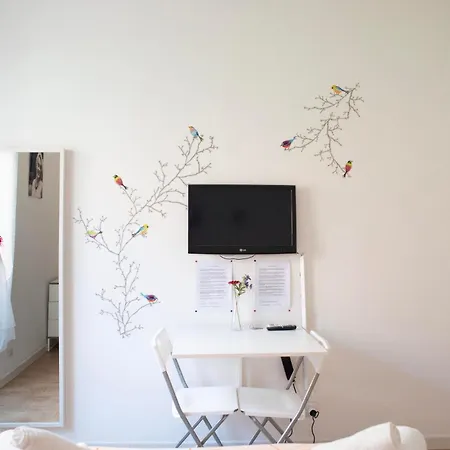 Cozy Piramide Homestay *