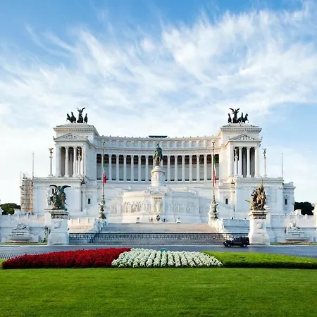 700 Meters From The Metro Rome