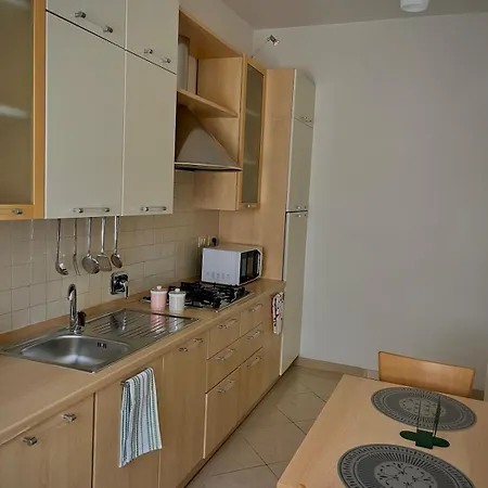 700 Meters From The Metro Holiday home Rome