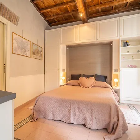 Secret Retreat In The Heart Of The Ghetto By Houseeds * Rome