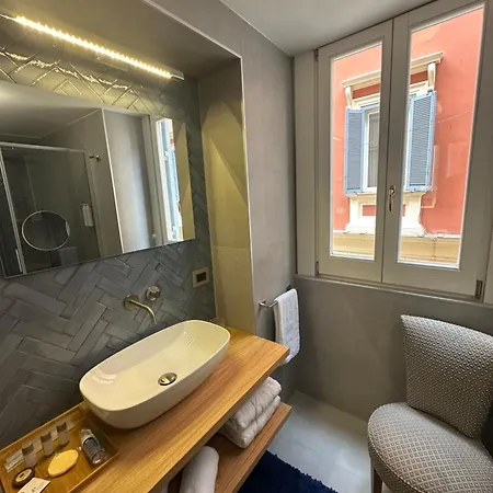 Bed & Breakfast Residenza Nobile Vittoria Rome