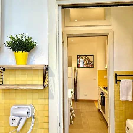 Vacanze Romane Basilica Apartment