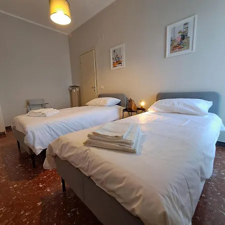 Torre Spaccata For 6 With Parking Roma