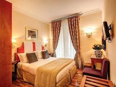 Cortina Szálloda Róma