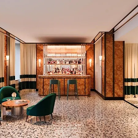 Mate Collection Mia, Colosseum Hotel Rome