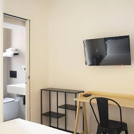 Yellowsquare 로마