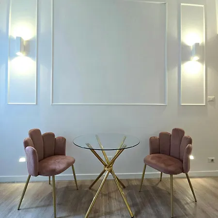Aurelia Garden 3*
