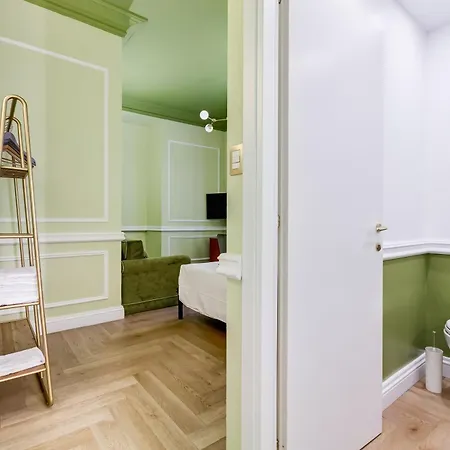 Hold - Luxury Bed & Breakfast 2*