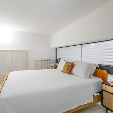 Apartamento Daplace - Adele Roma