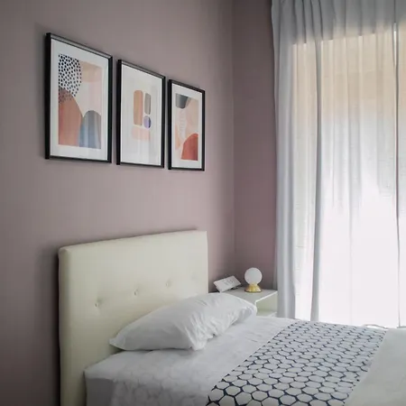 Sara's - Modern Near Metro, Perfect For Families And Groups In Apartment