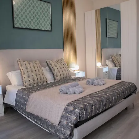 Sara's - Modern Near Metro, Perfect For Families And Groups In *