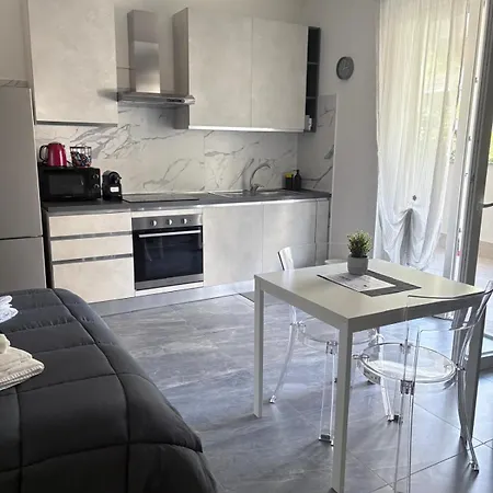 Holiday home Mirti *