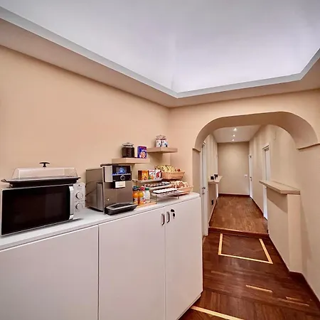 Le Vie Di San Pietro Bed & Breakfast *