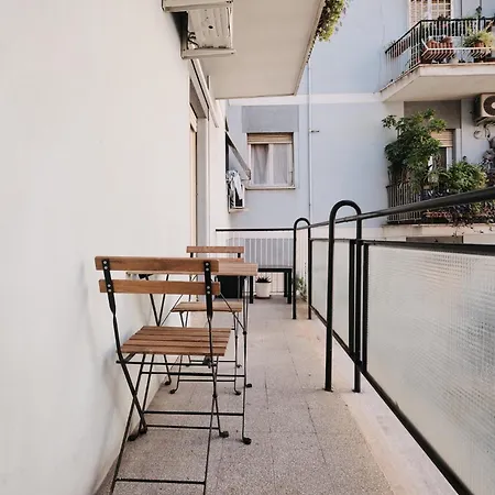 Apartment A Few Minutes From The Colosseum - Free Wi-fi & Netflix Rome