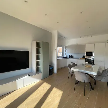 Luciano Primavera Apartment Rome