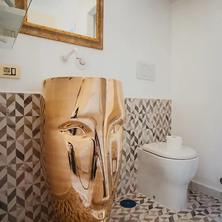 Budget 2 A Fontana Apartment Rome