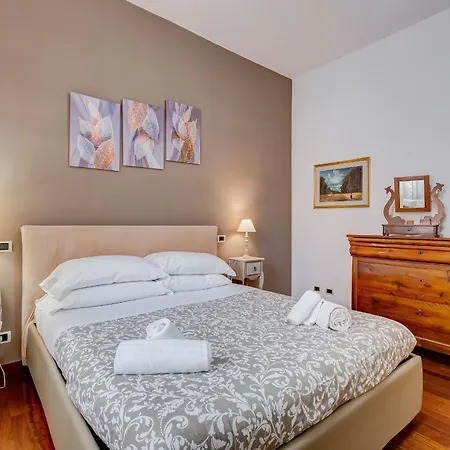 Riccio-flaminio House Apartment