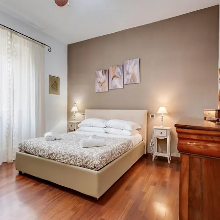Riccio-flaminio House *