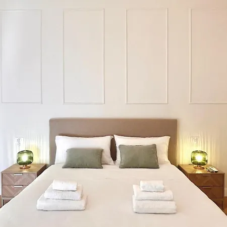 Apartment Elegant With Balcony Near The Center Rome