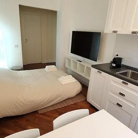 Apartment La Casa Di Elda Rome