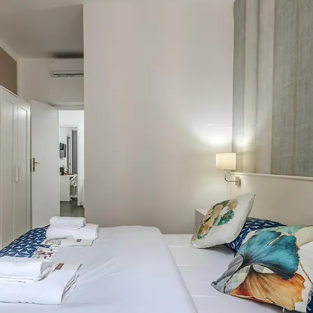 Turati Guest house *