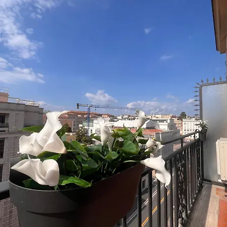 Luxury Monti Quirinale Apartment Rome