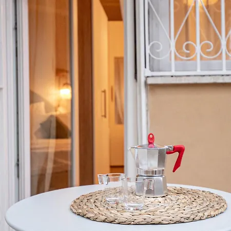 Dafne Con Terrazza Guest house *