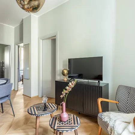 Iflat Colosseum New Boutique Apartment