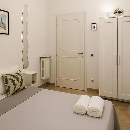 Colosseo Bed & Breakfast Rome