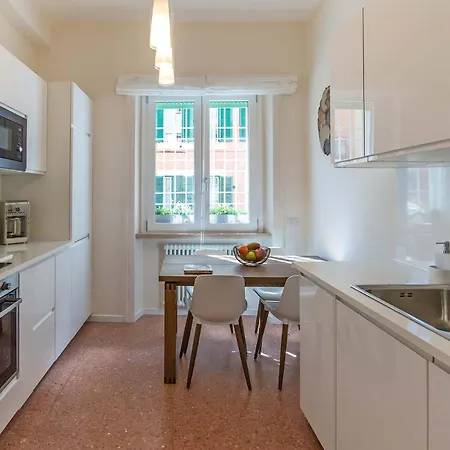 Apartment Baglivi 8 - Sapienza - Metro B