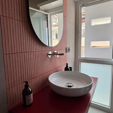 Apartment Urban Concept Santa Croce In Gerusalemme - Entire Rome