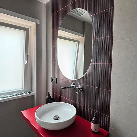 Urban Concept Santa Croce In Gerusalemme - Entire Appartamento *