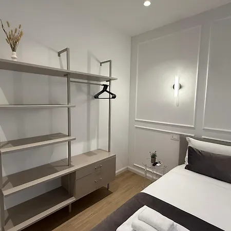 Domus Silvestri Apartment *
