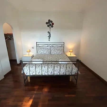 Apartment House - Rome