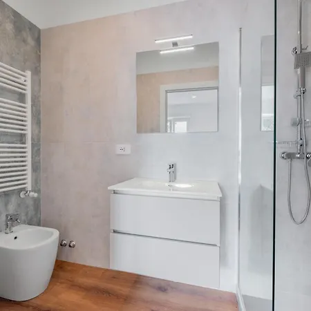Apartamento Delina- Luxury Metro A *