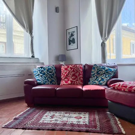 Apartment Pantheon *