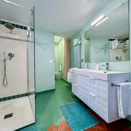 Pantheon Apartment