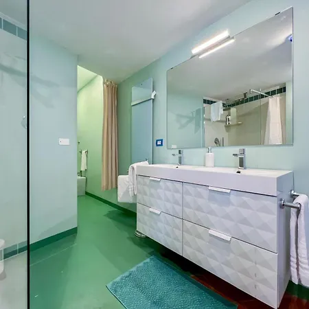 Apartment Pantheon