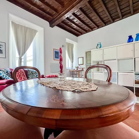 Pantheon Apartment Rome
