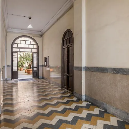 Domina Livia Vaticano - E Guest house *