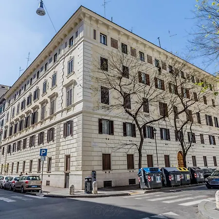 Domina Livia Vaticano - E Pensión