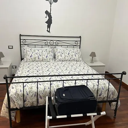 House - * Rome