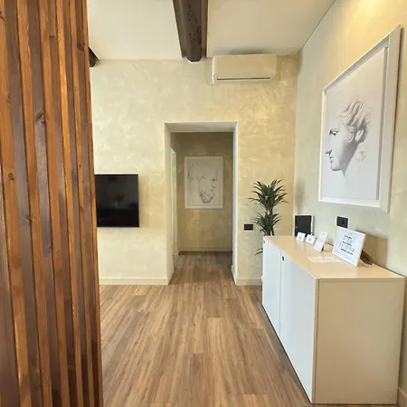 Apartment Pantheon Urbes Collection Rom