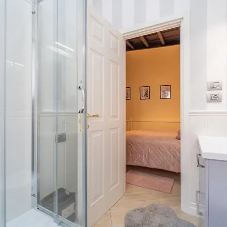 Secret Luxury Retreat In The Heart Of The Ghetto By Houseeds Apartment *