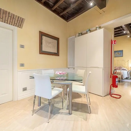 Apartment Secret Luxury Retreat In The Heart Of The Ghetto By Houseeds *