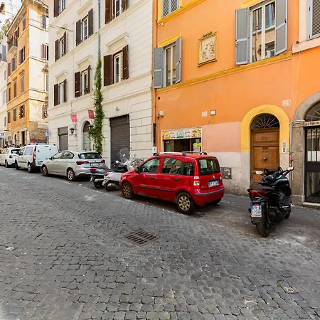 Apartment Urbana 24