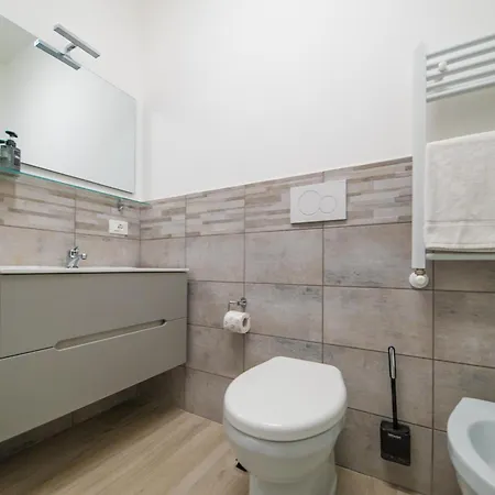 Guest house Domus Trevi Garbatella Rome